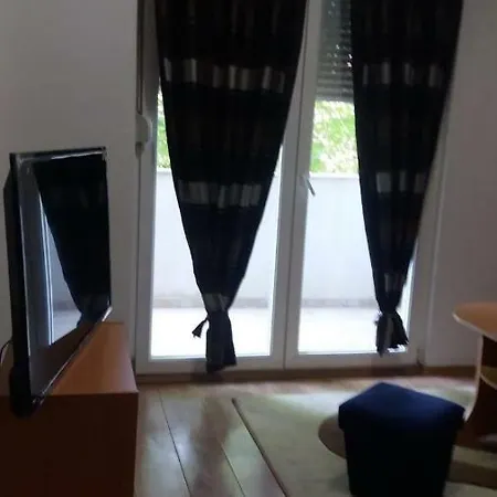 Apartman M&m 2 *